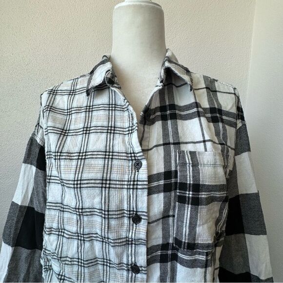 Forever 21 Flannel Cropped Plaid Shirt 100% Cotton Long Sleeve SZ M - Picture 3 of 13